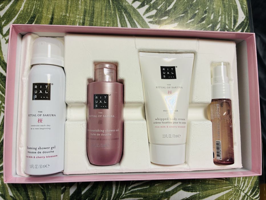 Мини комплект RITUAL OF SAKURA