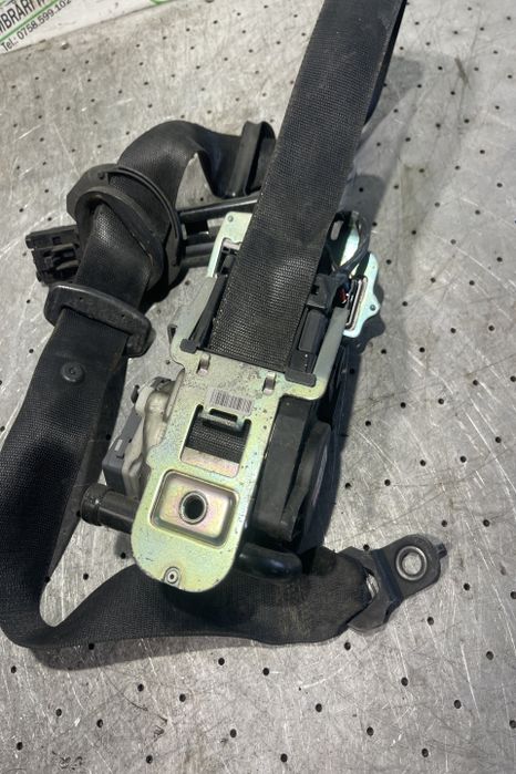 Centura siguranta fata dreapta 610 0358 00D Mercedes-Benz E-Class W21