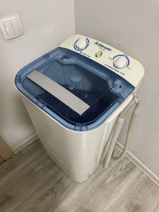 Продаю стиральную машинку Sitronic в отличном состоянии