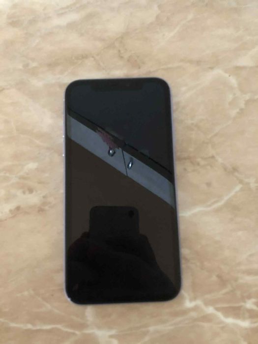 iphone 11 128gb 750lei