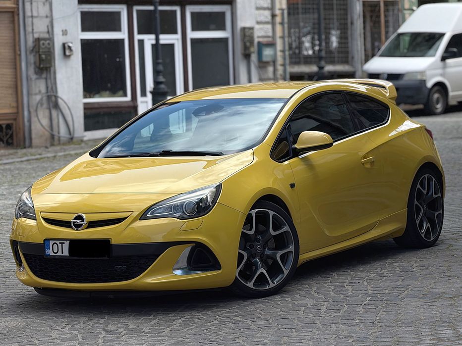Opel Astra OPC / 280 HP / Stock / Fara Daune