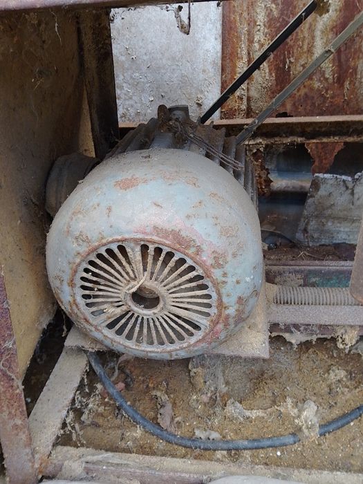 Абрихт и цинкуляр с двигател трифазен и ключ за включване