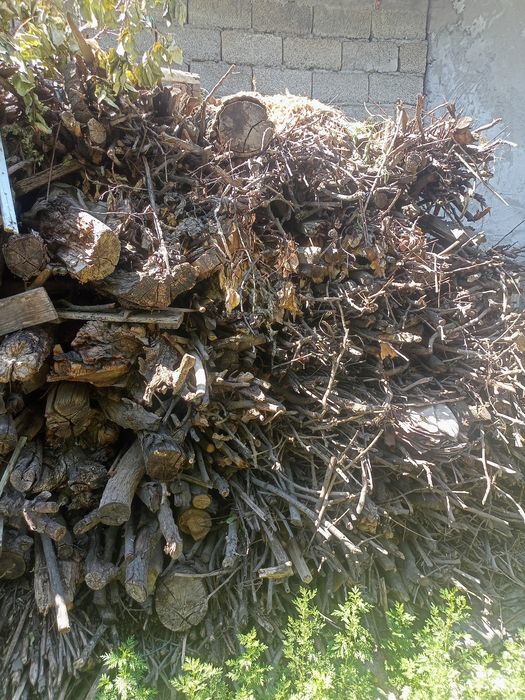 Уткин,дрова сотилади