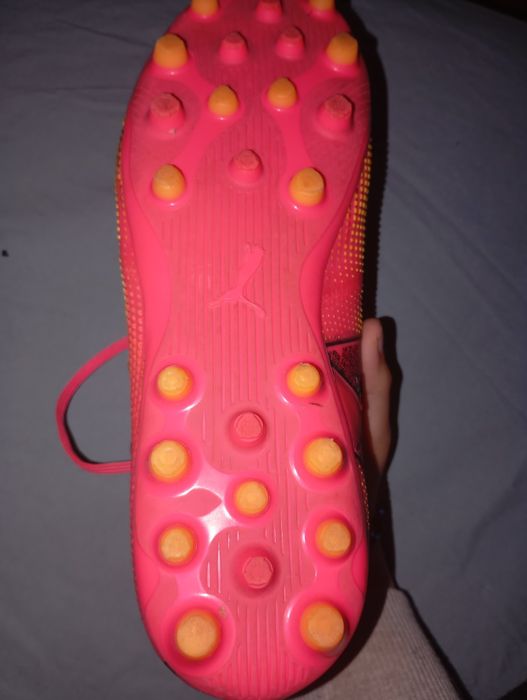 Vand ghete de fotbal puma future marimea 37
