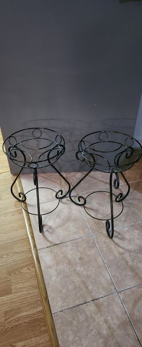 Продам цветочницы