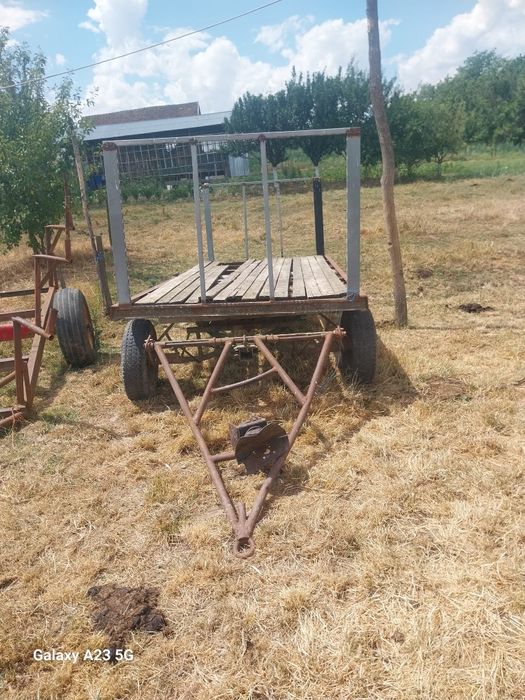 Utilaj pentru baloti