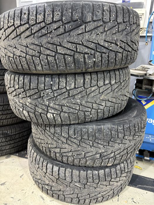 265/60/R18.                  .         .