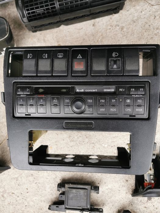 Части от Ауди А4 и Голф 3