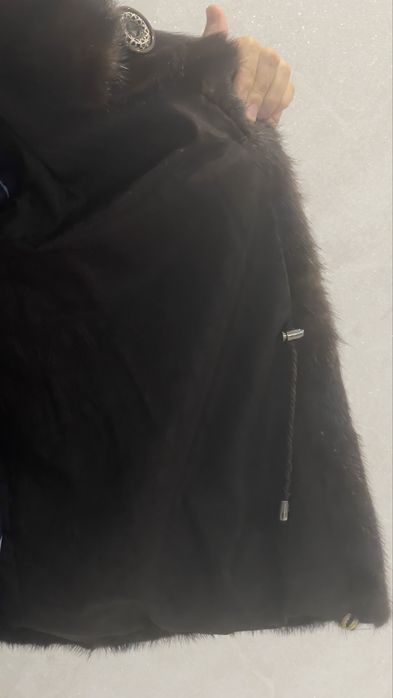 Продам норковую шубу