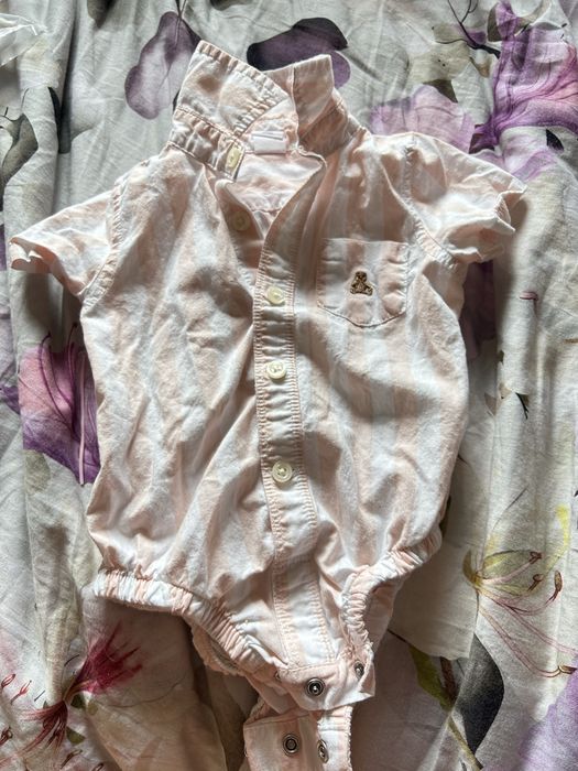 Бебешки маркови дрехи Guess, Moschino, Polo, Richmond, Versace, Fendi