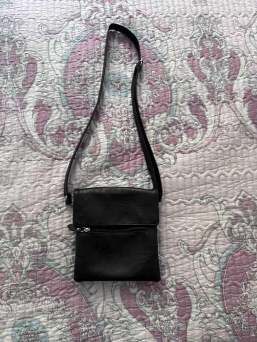 Черная барсетка