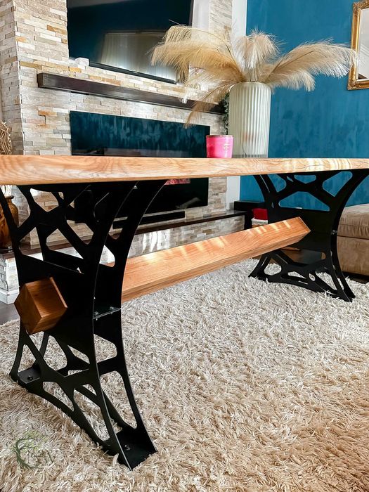Masa cu blat din lemn masiv si picioare din metal