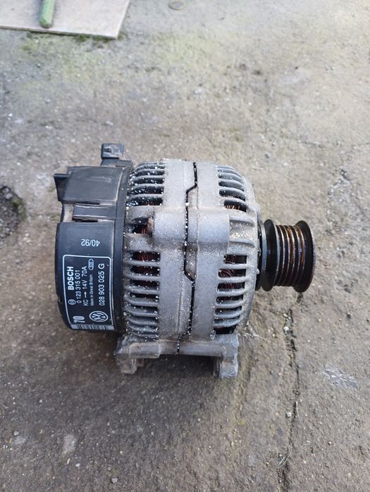 Алтернатор за голф 3 1.8