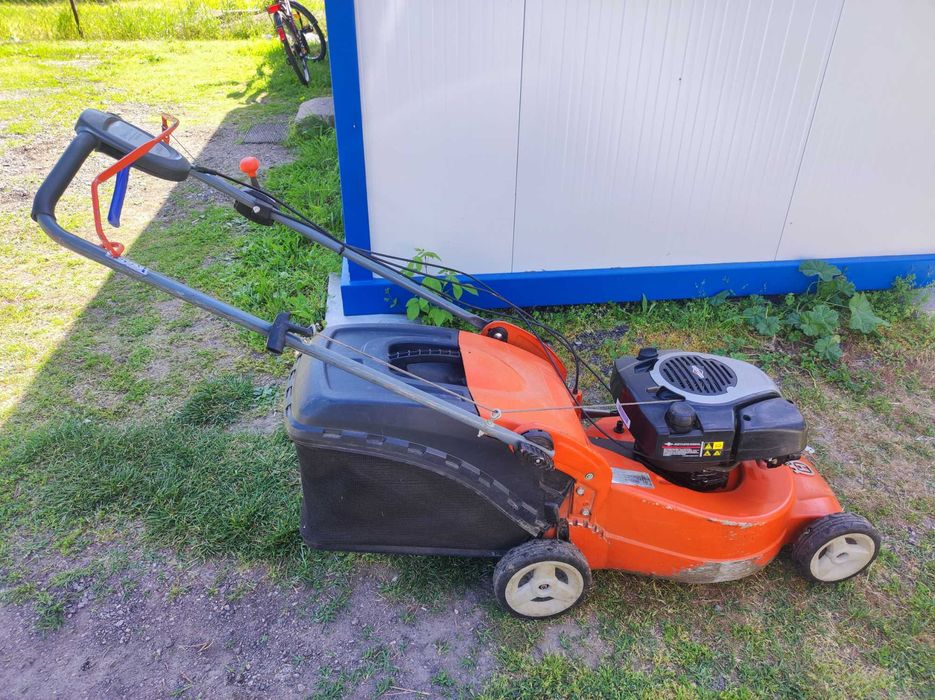 Бензинова самоходна косачка Husqvarna R150SV BriggsStratton 700series с кош, 150cc, 4кс, 4t, 50см, 37кг