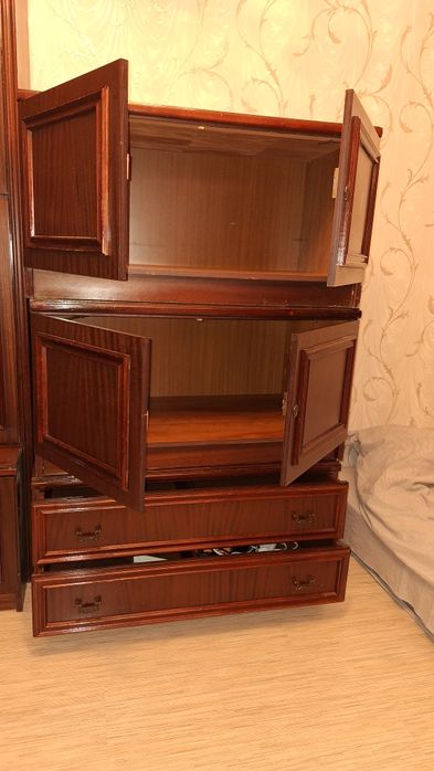 Тумбочки от "Стенки"