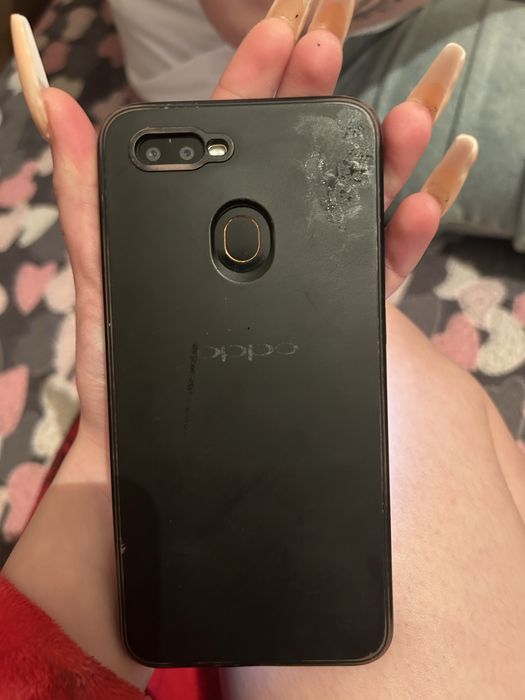 Продам телефон недорого