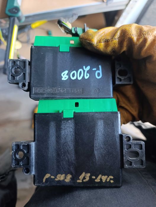 Модул парктроник Пежо 308 / Peugeot 308 - 02630044--