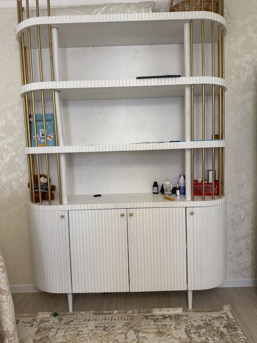 Продам Шкаф дубовый