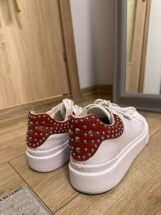 дамски обувки guess