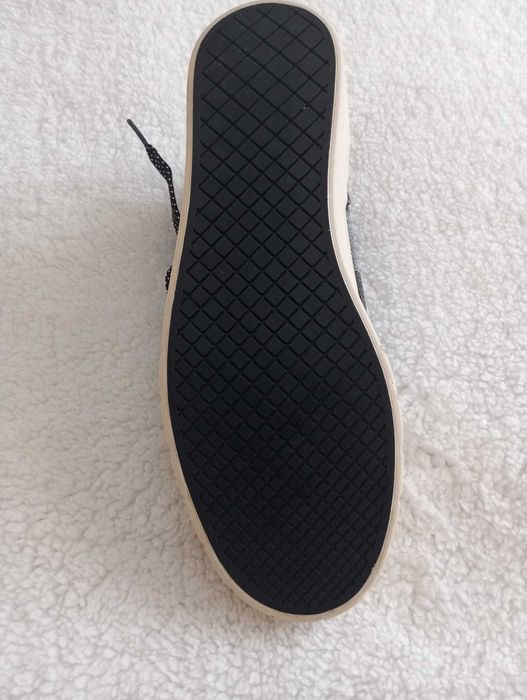 Tenisi inalti Cropp 39 (23,5 cm)