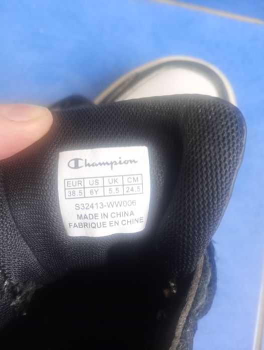 Pantofi sport înalți Campion Nr.38.5