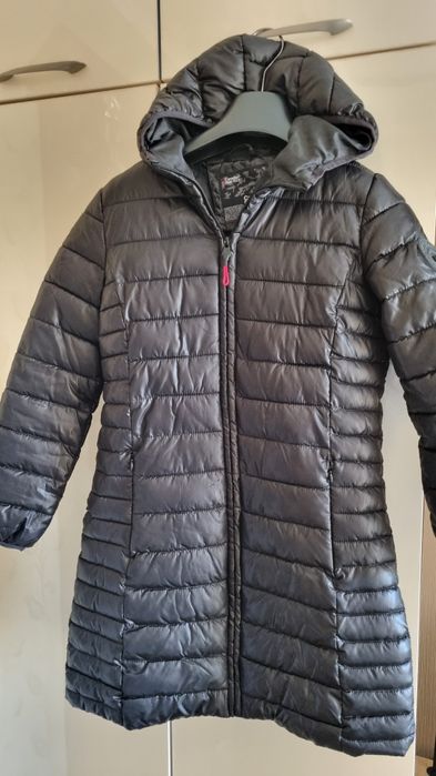 Зимно яке за момиче Canadian Peak ,черно,леко,топло, 12-13 години