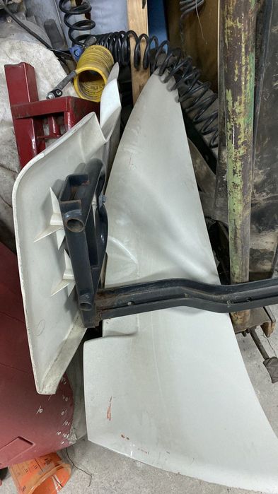 Спойлер от кабина на Волво Globetrotter