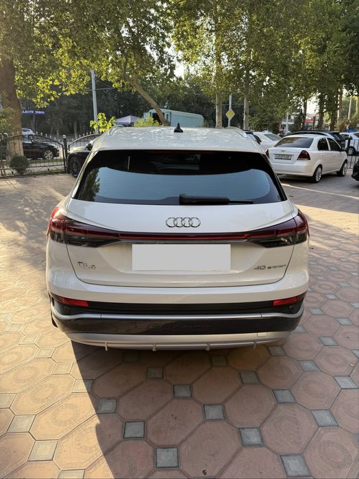 Audi Q4 E-Tron S- Line . Electro