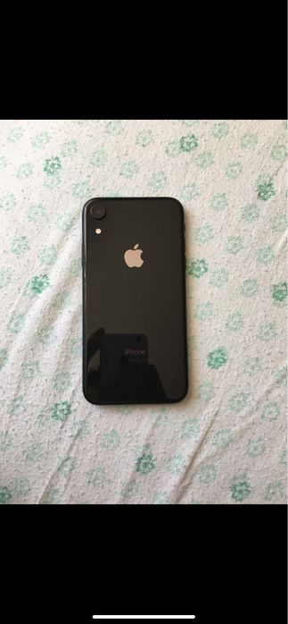 Vand sau schimb iphone XR