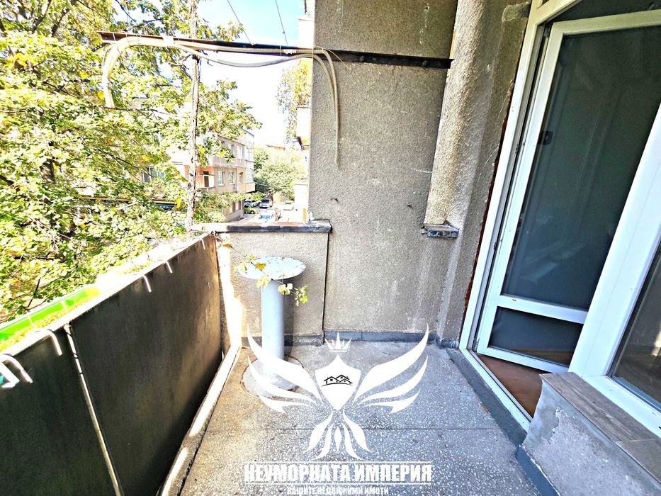 Дава се под наем Четиристаен апартамент в Асеновград - 108 кв.м за 400 € - Снимка #2