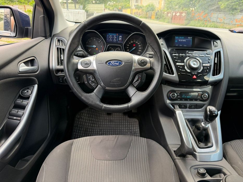 FORD Focus 2012 — imagine 4