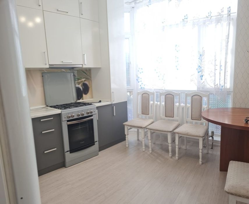 Женис 43/4 12000час /1000