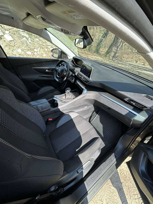 Peugeot 308 2017г