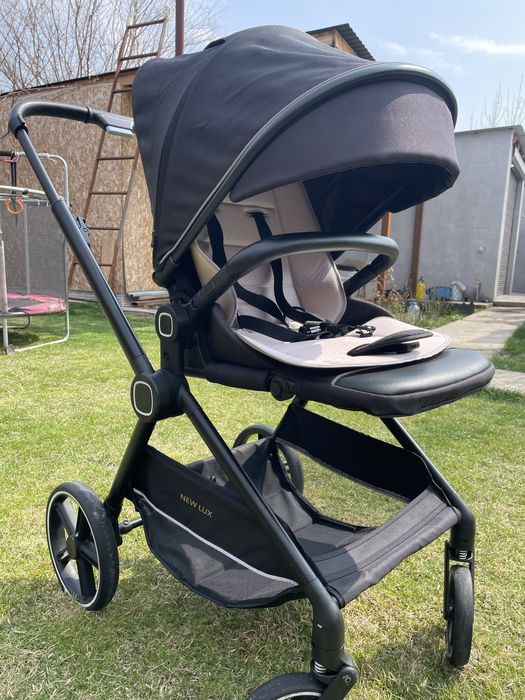 Детская коляска