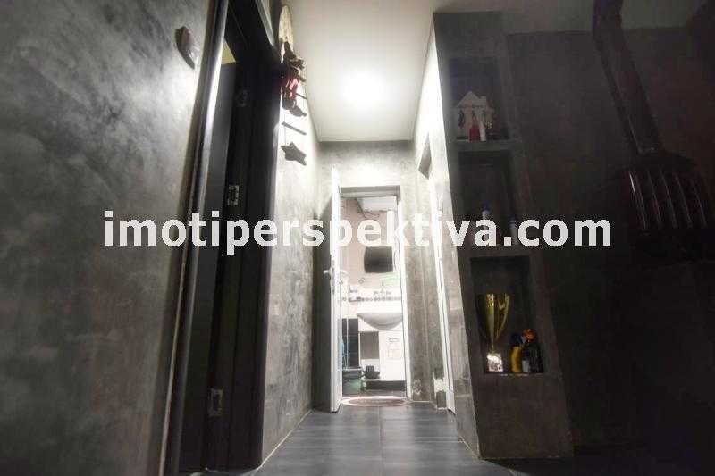 Продава се Етаж от къща в Пловдив, Христо Смирненски - 180 кв.м за 425 €/кв.м - Снимка #12