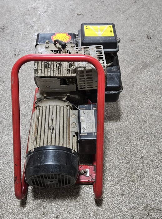 Продам генератор