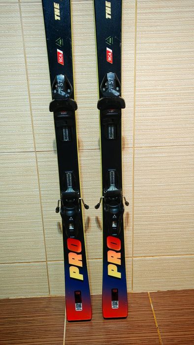 Schiuri fischer rc4 pro jr 150cm- clapari ski