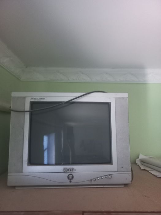 Televizor satliadi LG