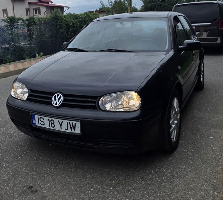 Golf 4  1.6 benzina