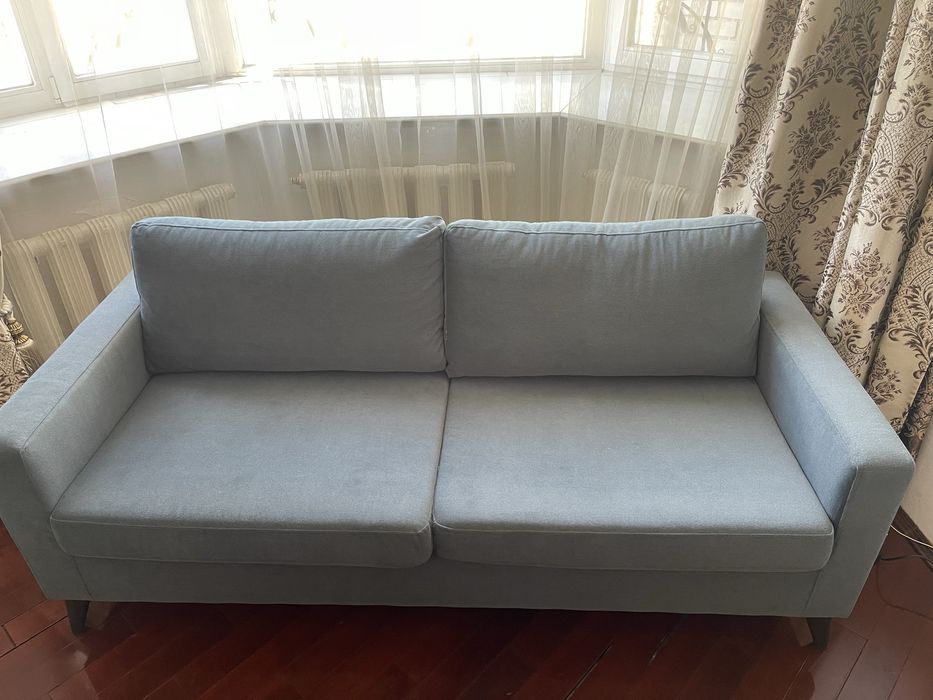 Два одинаковых дивана из евромебелм