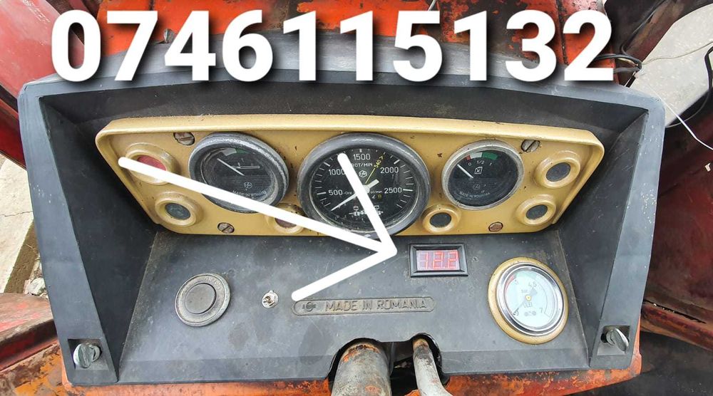 Ceas Verificare Stare Acumulator-Incarcare-Voltmetru-Tractor-Auto - T8