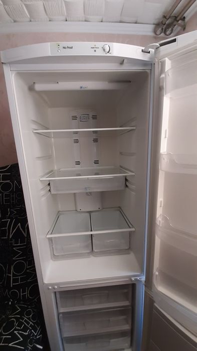 Холодильник Индезит  NO FPOST - 80т.т.