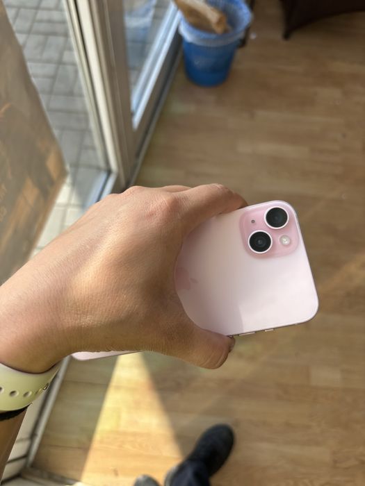 Iphone 15 Plus Pink roz