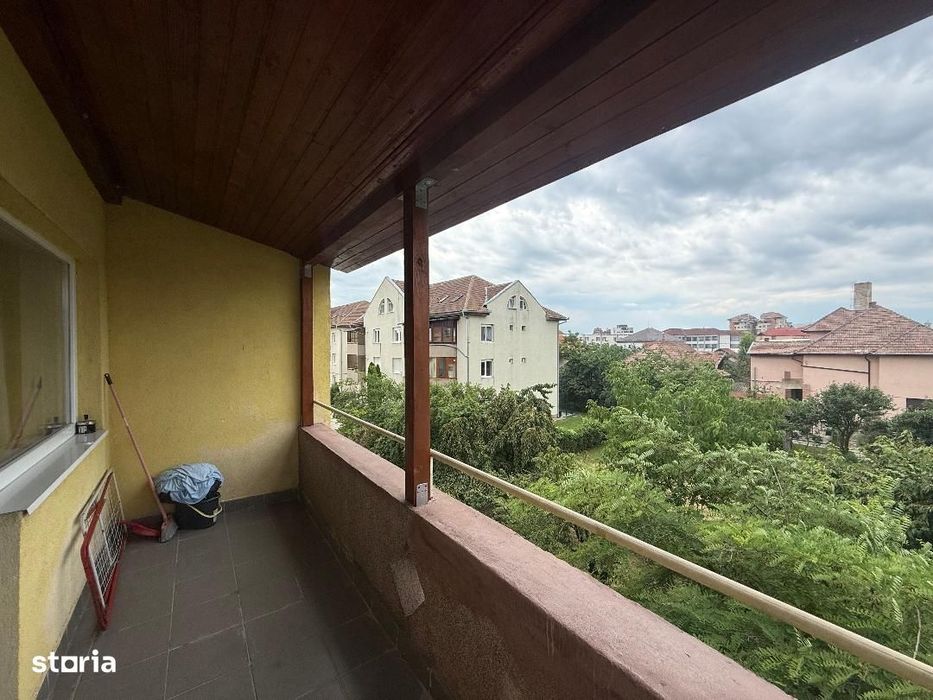 De inchiriat Apartament 2 camere, zona Centru Alba Mall.
