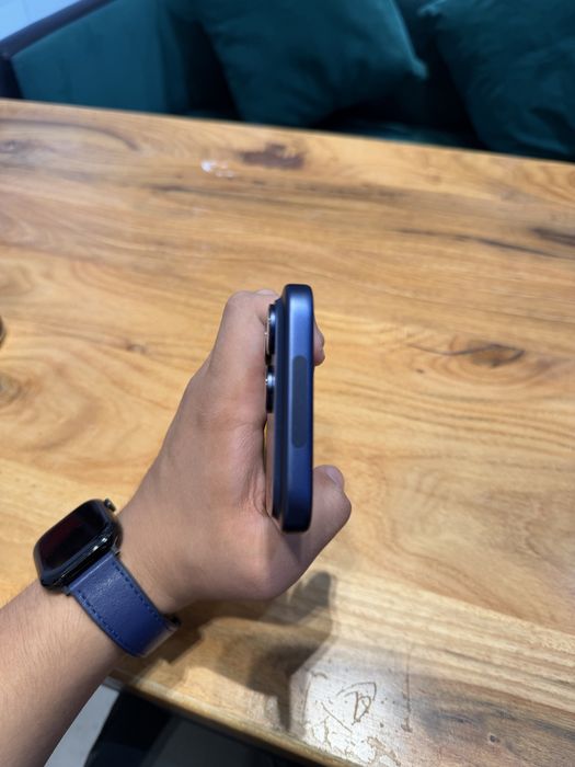Iphone 17 pro max 256gb blue
