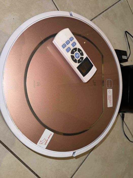 Робот прахосмукачка 2в1 - ILIFE V7s Plus