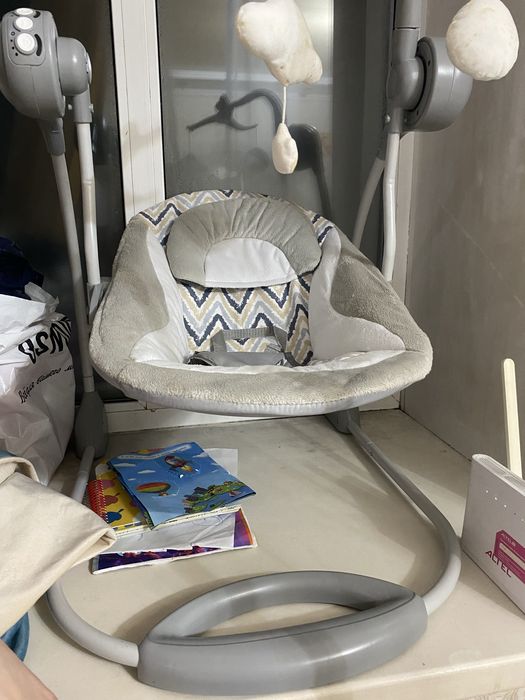 Продам качелка для новорожденых