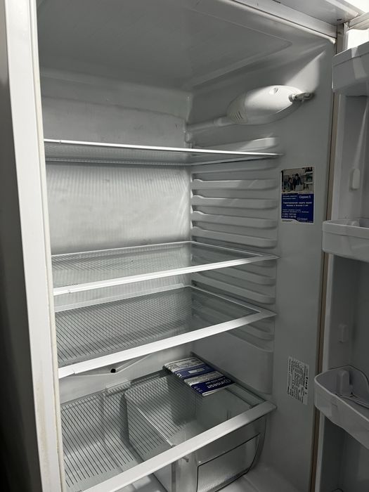 Продам б/у холодильник