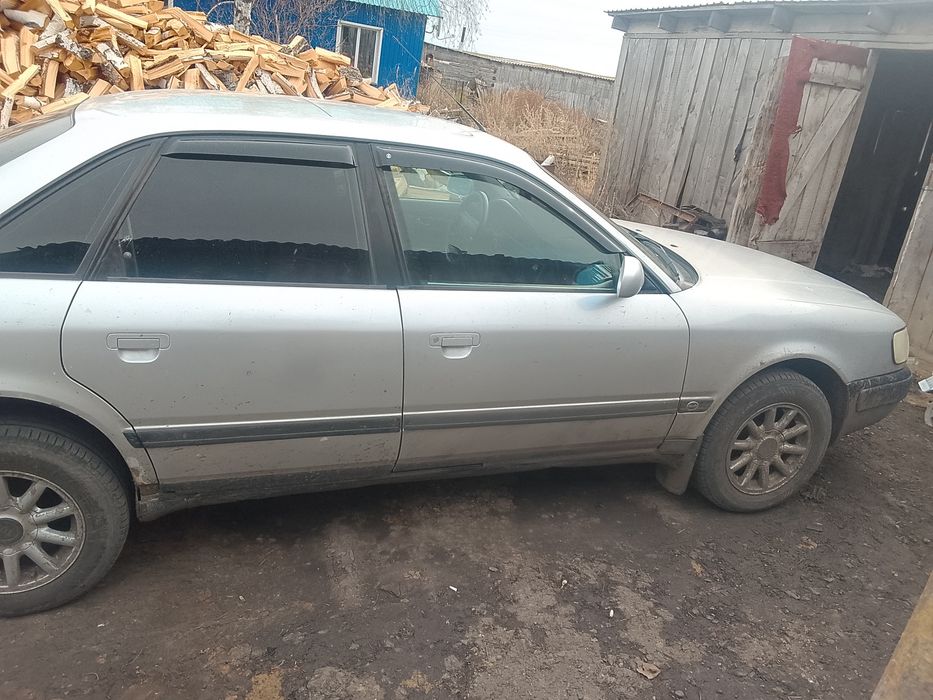Продам Ауди 100 с4