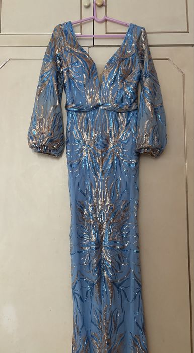 Абитуриентска рокля размер М